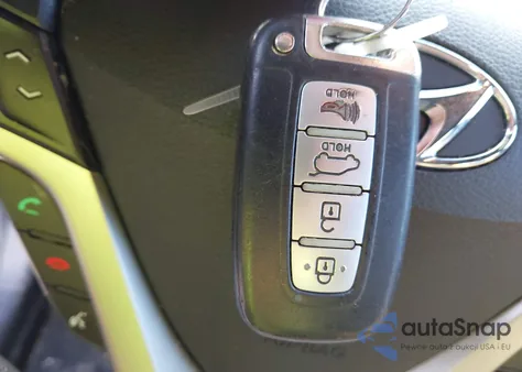 2017 Hyundai Veloster Value Edition from USA, damaged, VIN KMHTC6AD7HU321980